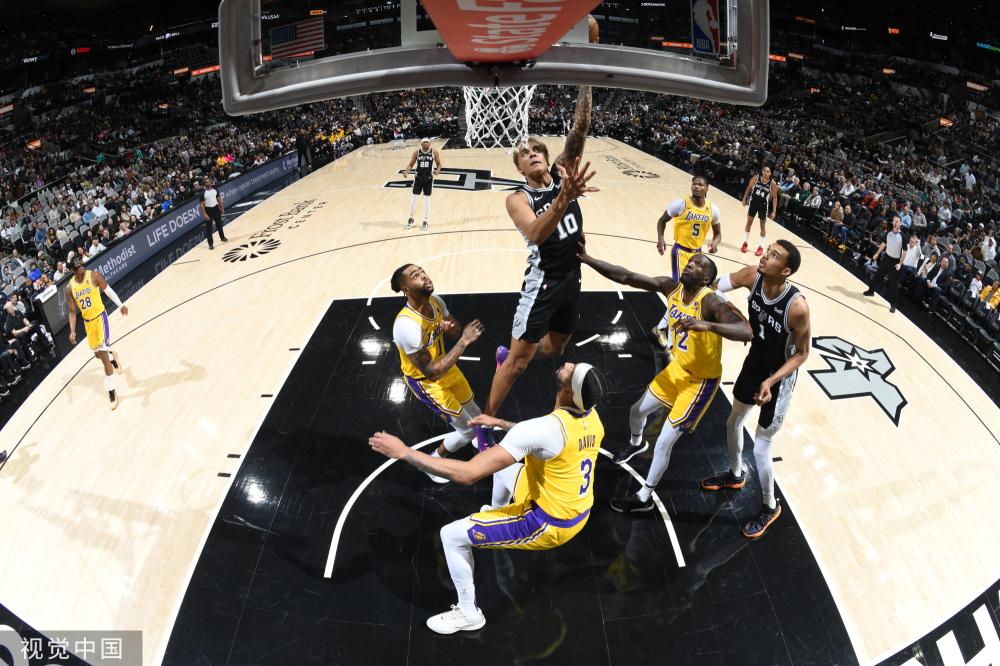 并在季前备 并在季前备