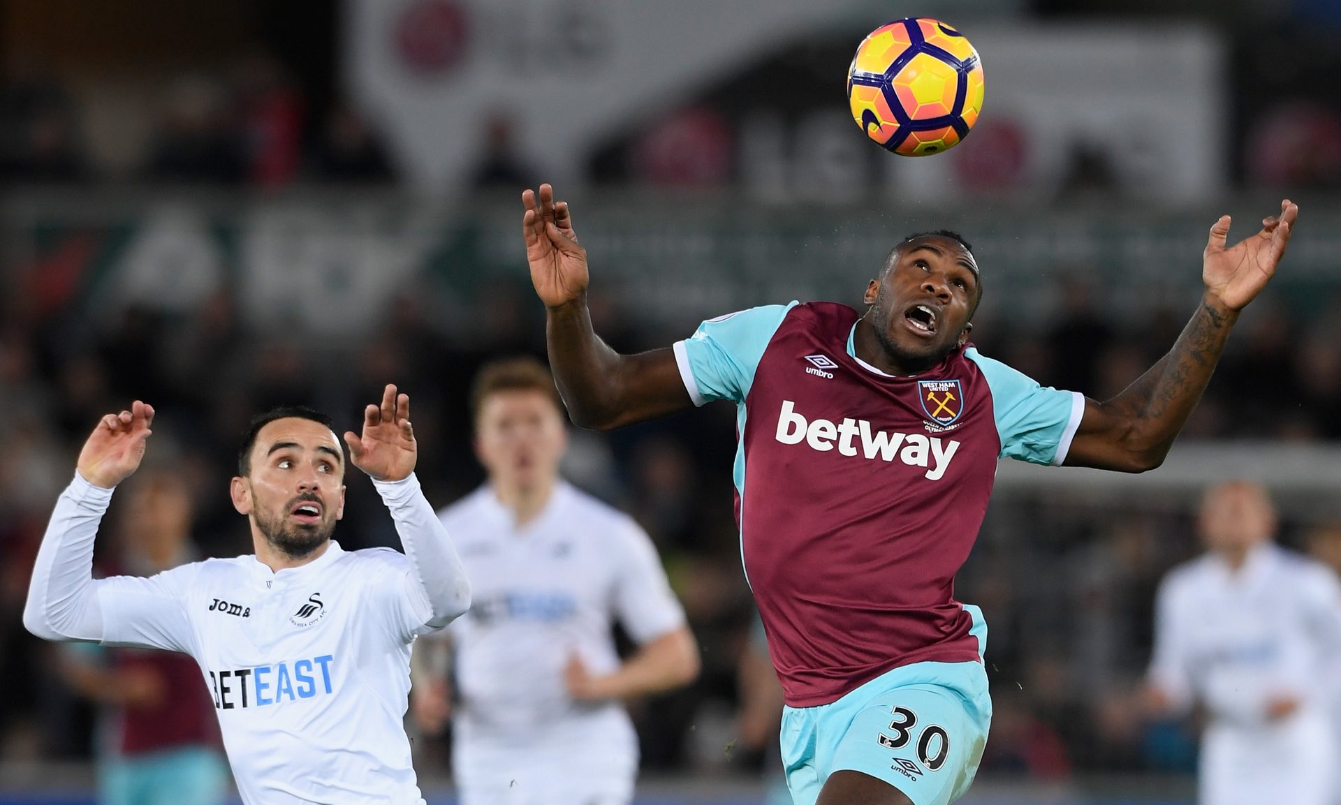 洲足坛的巨 洲足坛的巨